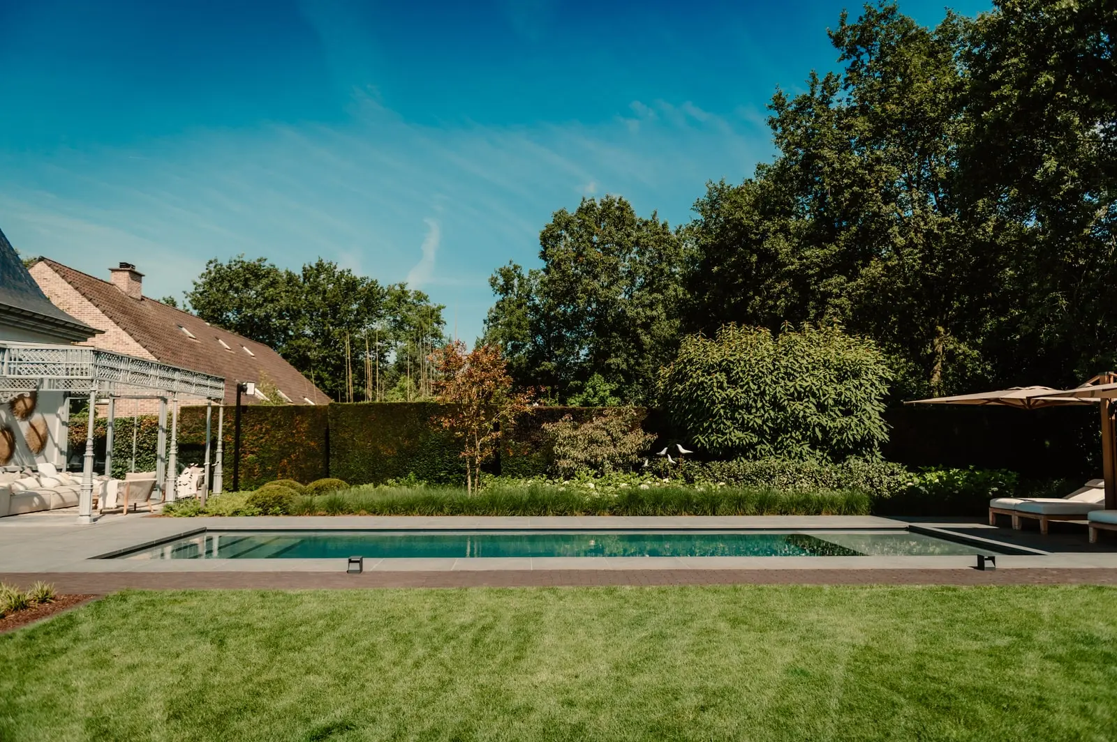 Zwembadaanleg As Realisatie polypropyleen zwembad 12x3m